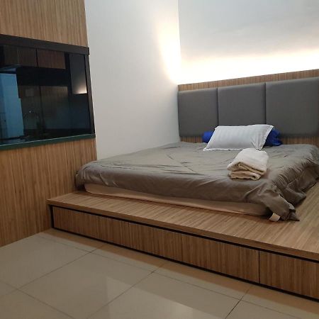 06- Austin Regency Taman Mount Austin Studio 4-5Pax Johor Bahru Exterior foto