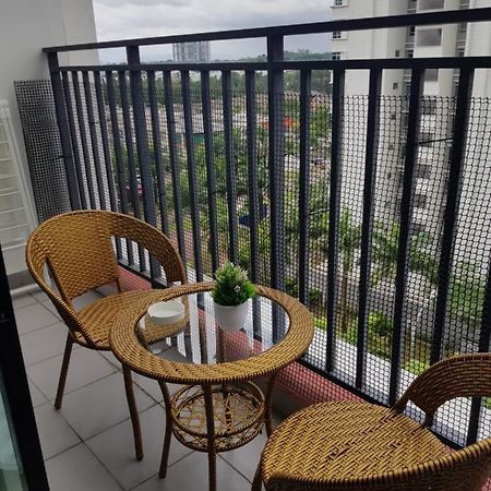 06- Austin Regency Taman Mount Austin Studio 4-5Pax Johor Bahru Exterior foto