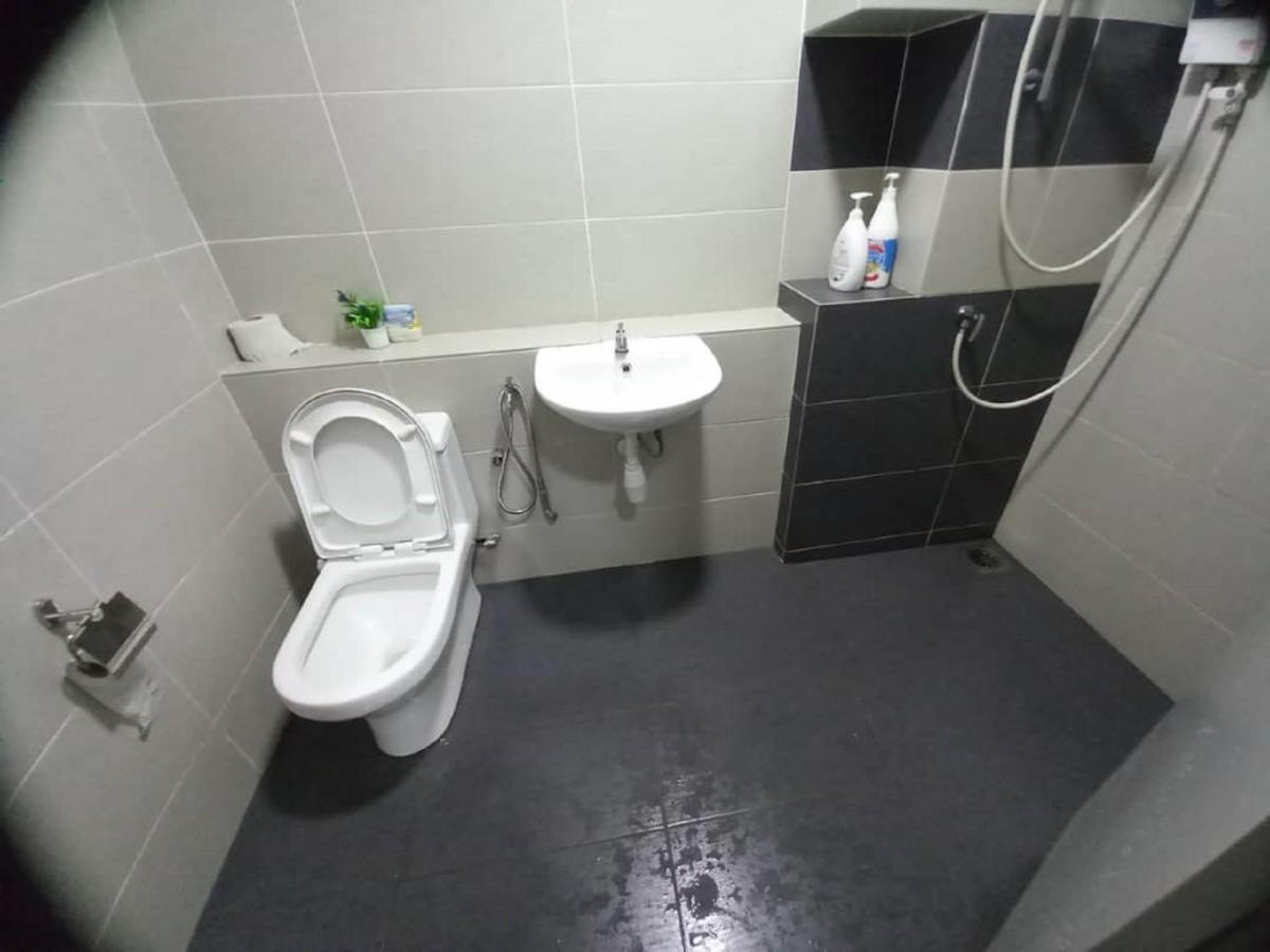 06- Austin Regency Taman Mount Austin Studio 4-5Pax Johor Bahru Exterior foto